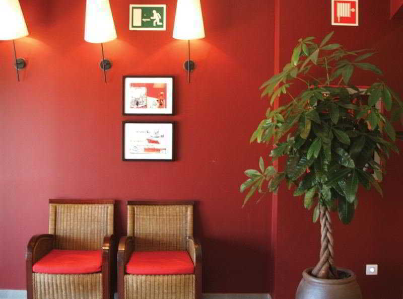 Travelodge Madrid Алькала-де-Енарес Екстер'єр фото